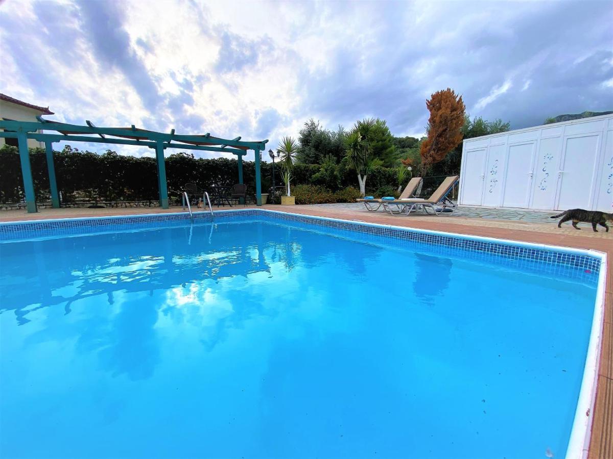 Harmony Resort Parga Exterior photo
